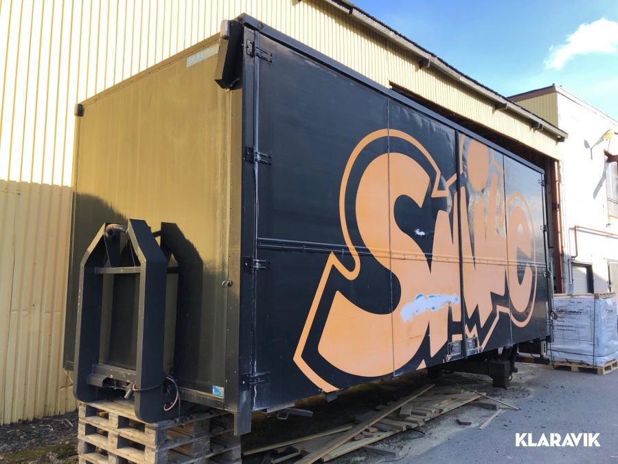 Lastväxlarskåp Sala kaross med bakgavellyft 