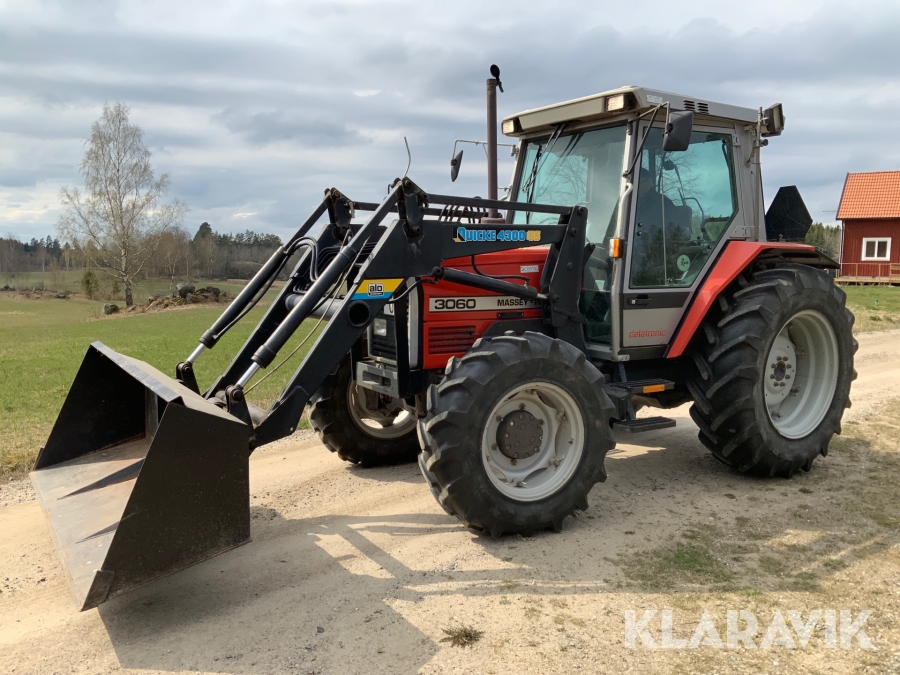Traktor Massey Ferguson MF 3060 med lastare