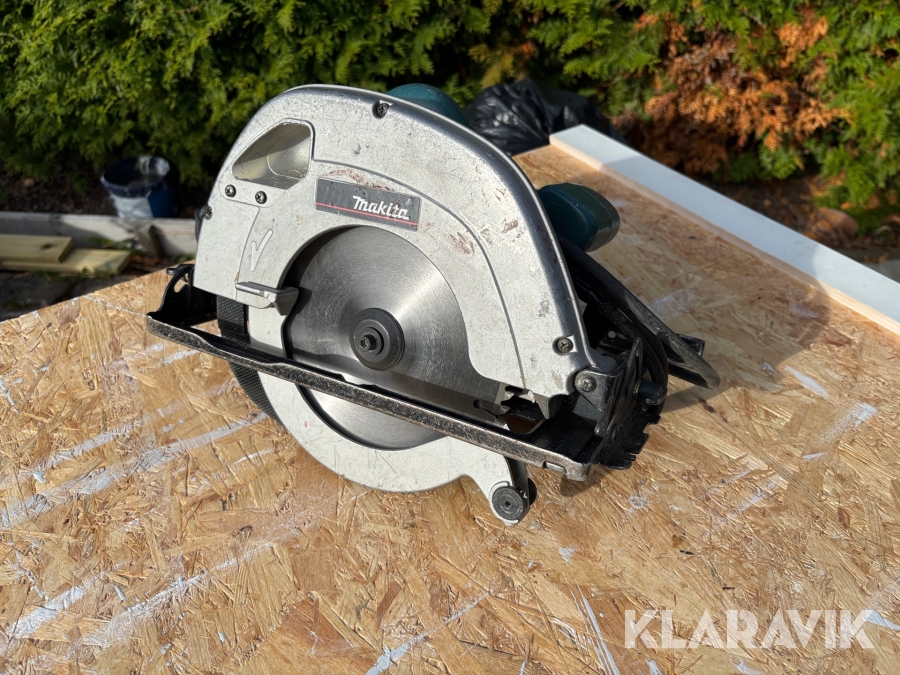 Cirkelsåg Makita 5704R