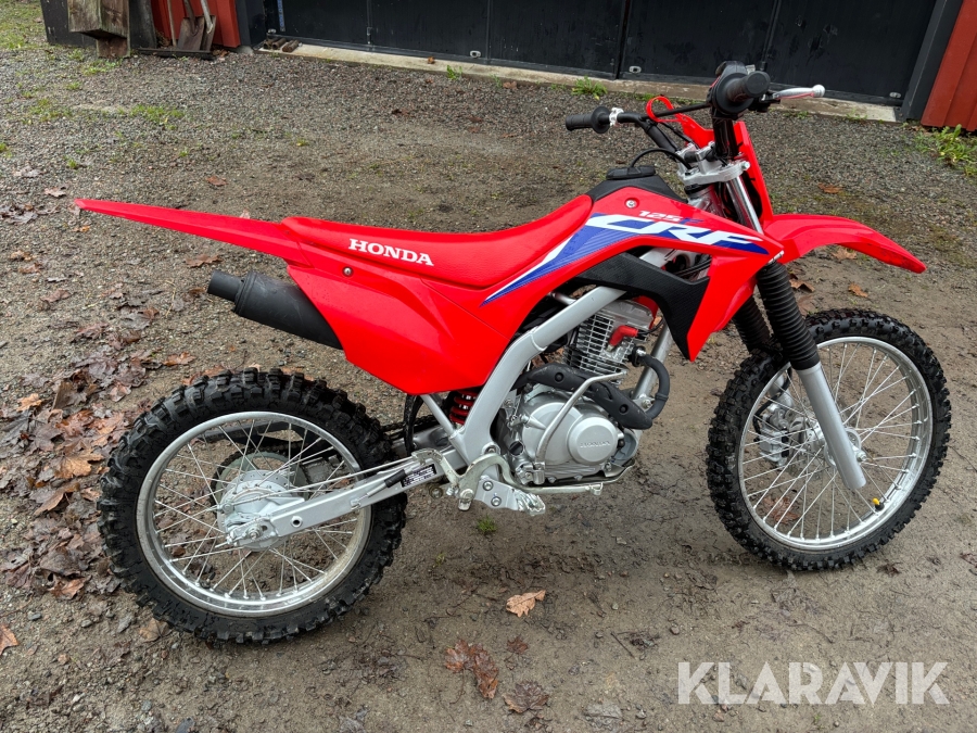 Cross Honda SDH125-57B