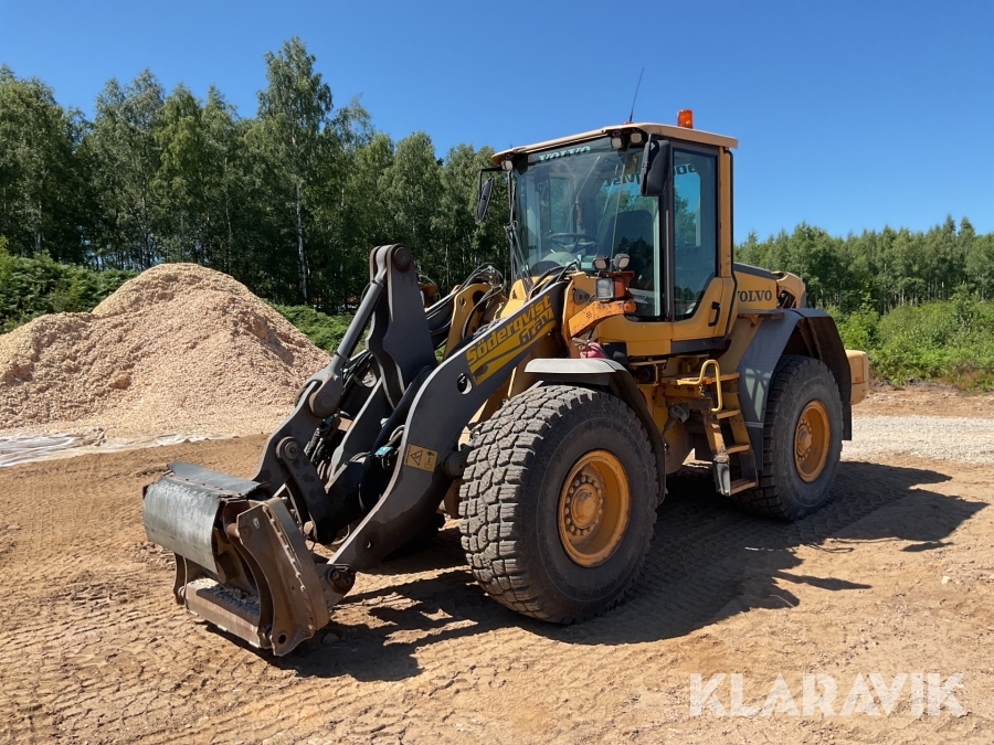 Hjullastare Volvo L90F med skevningsfäste
