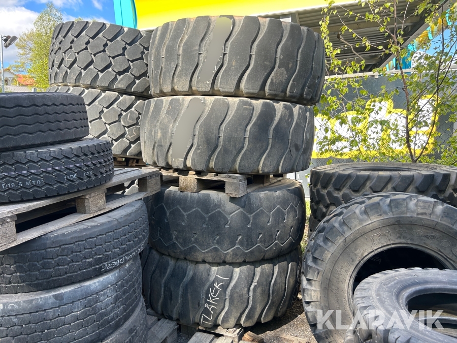 Entreprenaddäck Bridgestone 20,5R25 4st