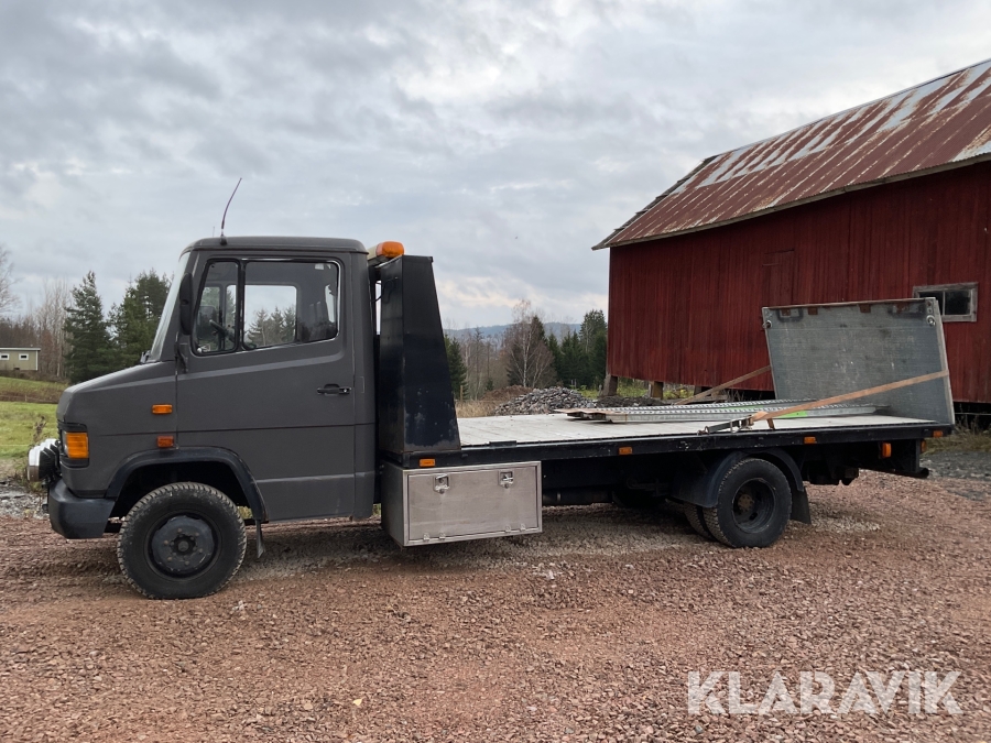 Biltransport Mercedes-Benz 711D
