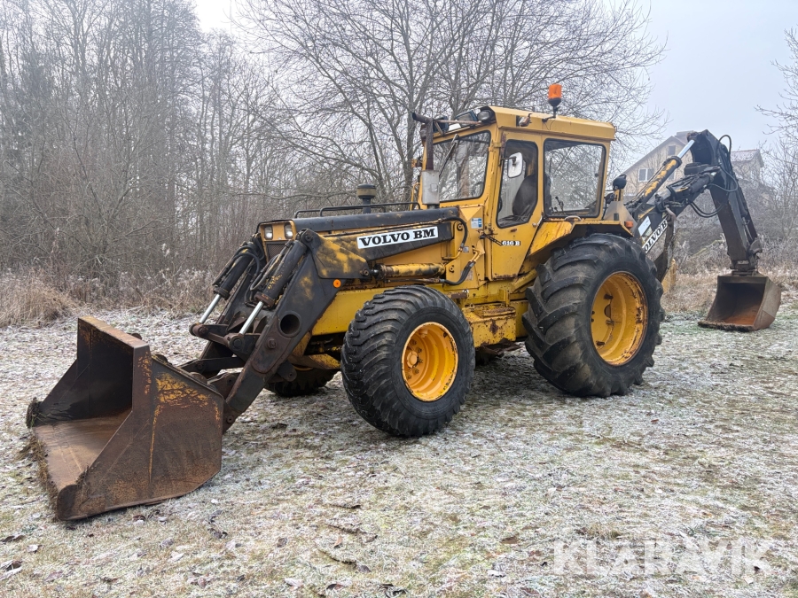 Traktorgrävare Volvo BM 616B