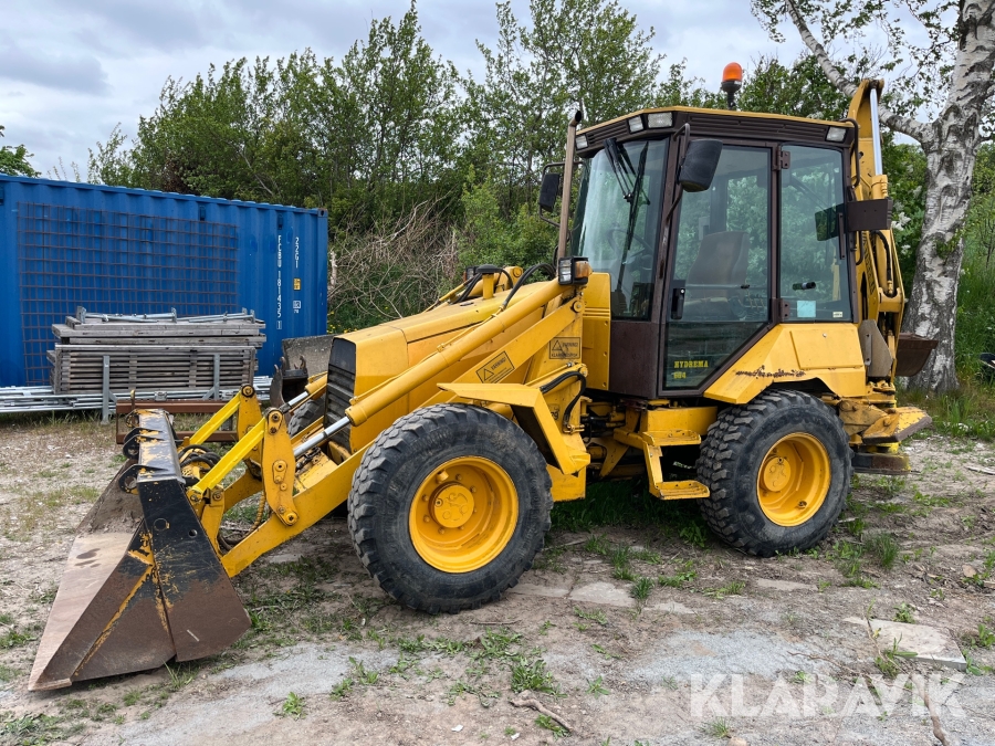 Grävlastare Hydrema 604 med redskap