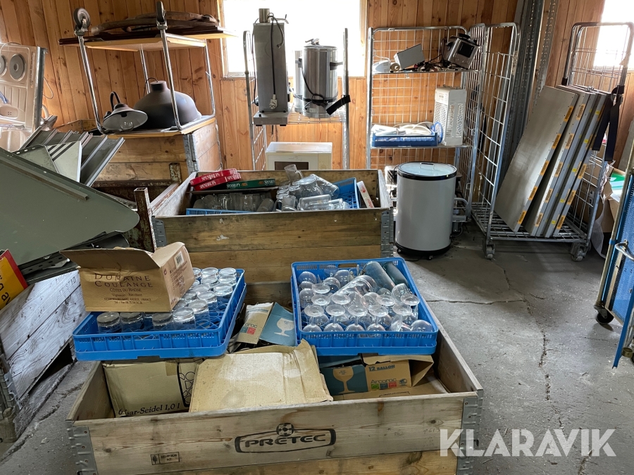 Utrustning från nerlagd restaurang