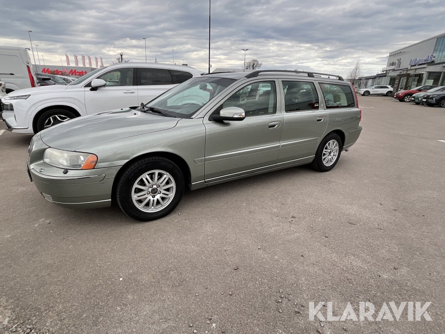 Volvo V70 2,4 170HK Classic Momentum 