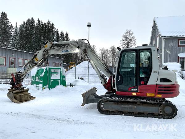 Grävmaskin Takeuchi Take-Job TB290 med flera redskap