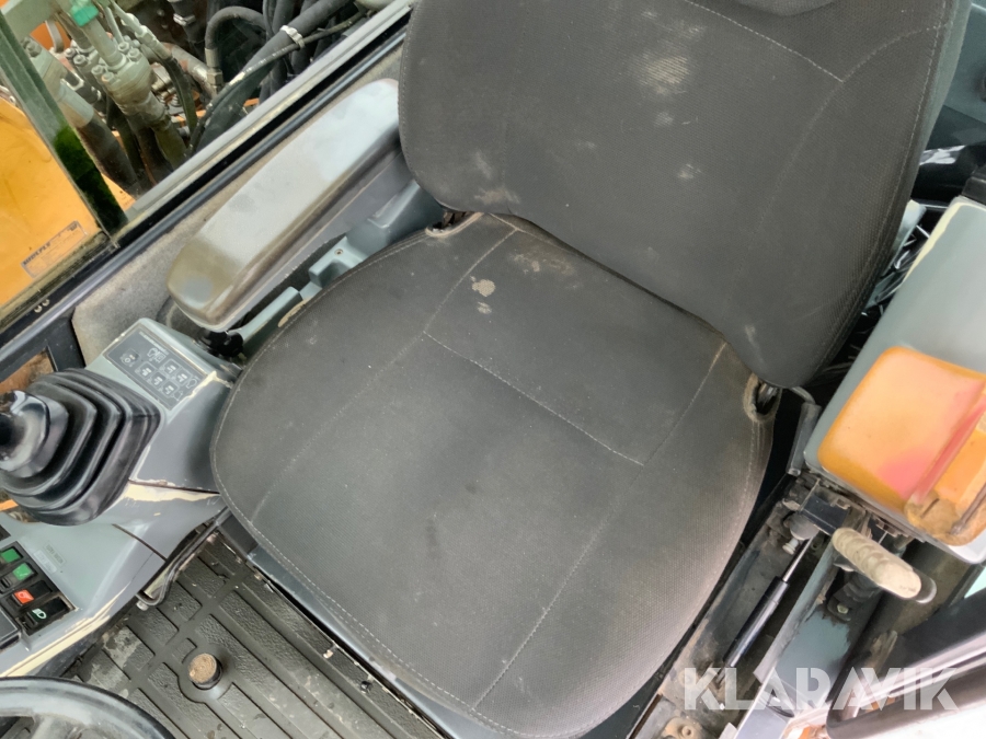 Hjulgrävmaskin Case Poclain 788 med tiltrotator