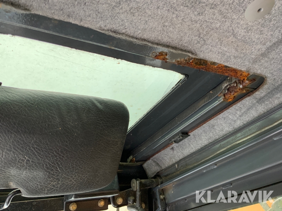 Hjulgrävmaskin Case Poclain 788 med tiltrotator