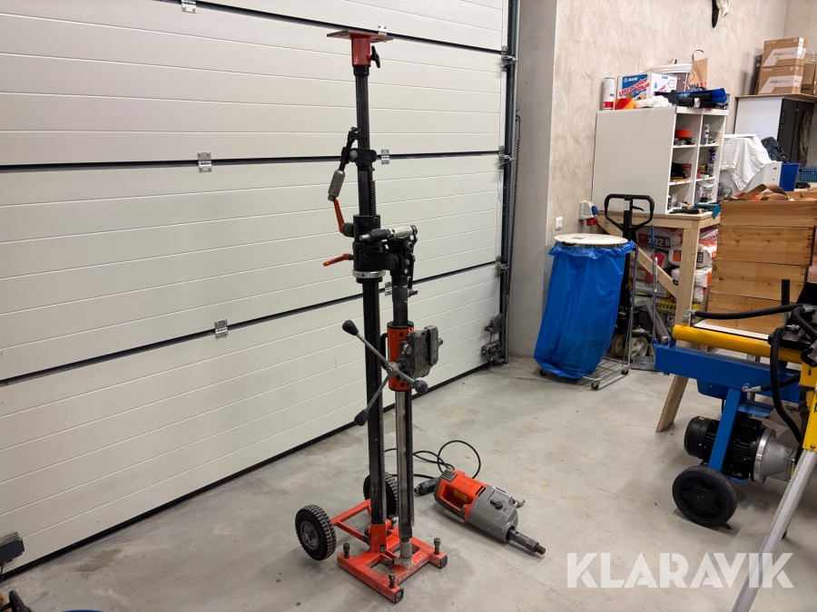 Kärnborrmaskin Husqvarna DM 340 / DS 50 Gyro med stativ 