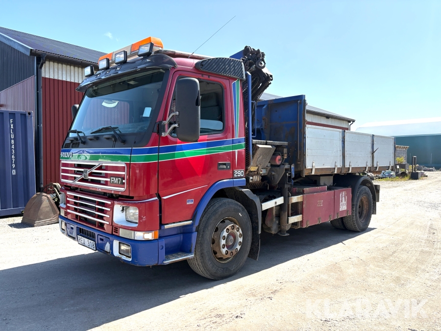 Kranväxlare Volvo FM7 290 med två flak och gripskopa