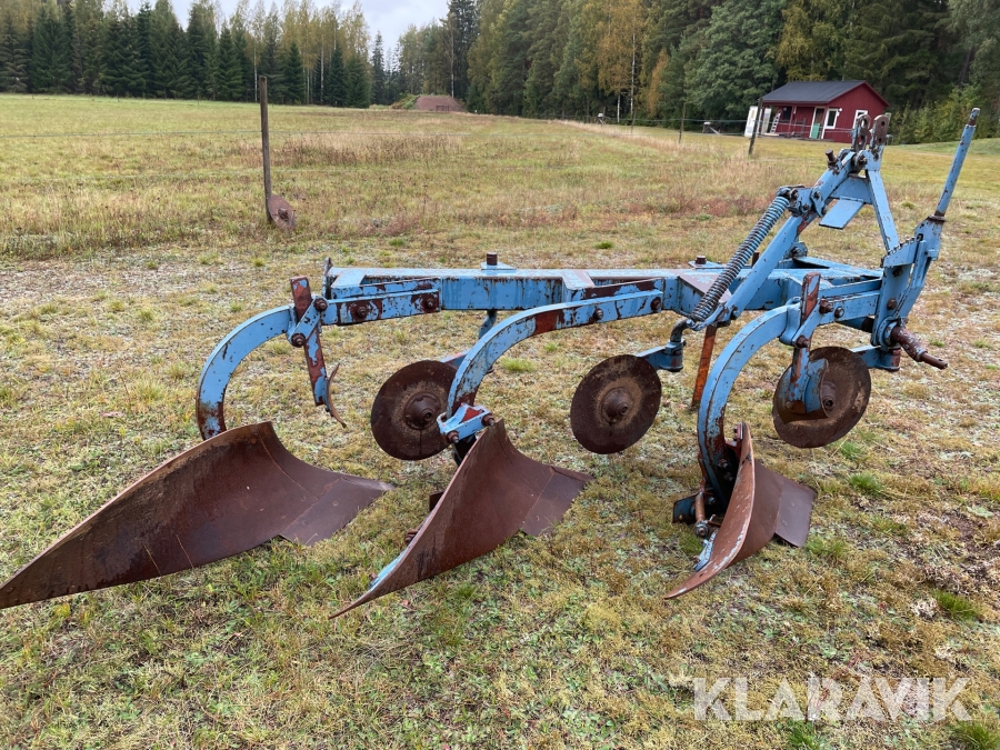 Plog treskärig Överum trepunktsfäste