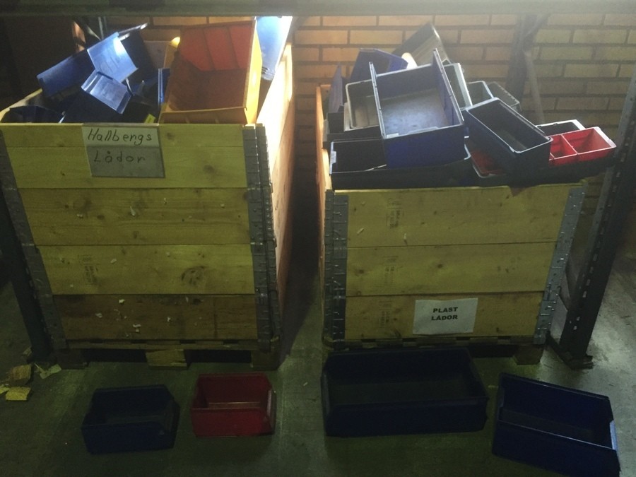 100st Industribackar