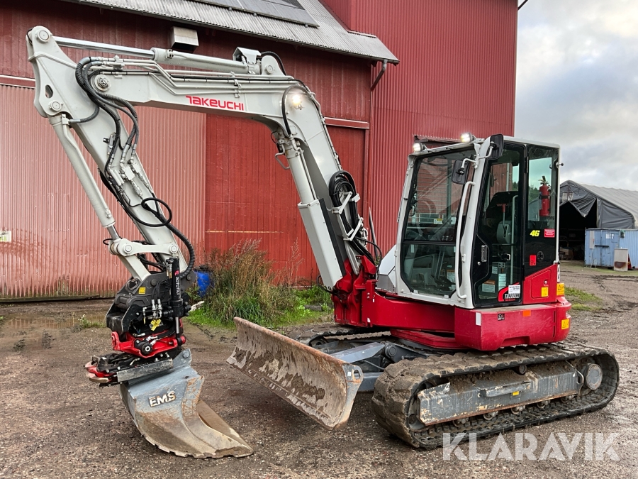 Grävmaskin Takeuchi TB280FR med tiltrotator och skopor