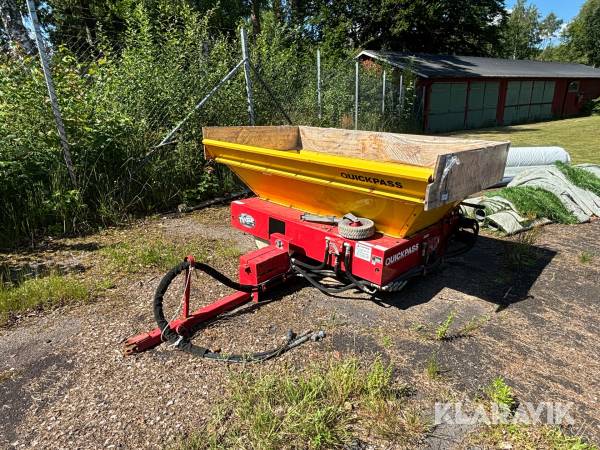 Dressvagn Ty-Crop QP Bed and chassis