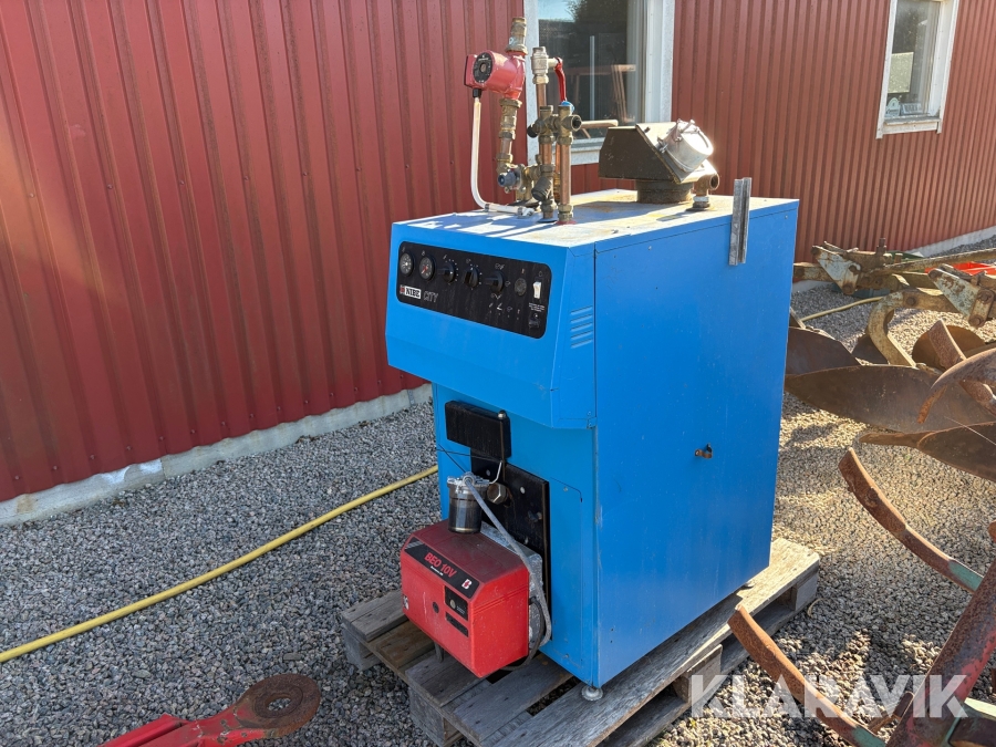 Panna NIBE OE 100 VX 13 kW med alloljebrännare