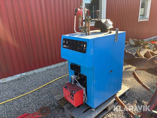 Panna NIBE OE 100 VX 13 kW med alloljebrännare
