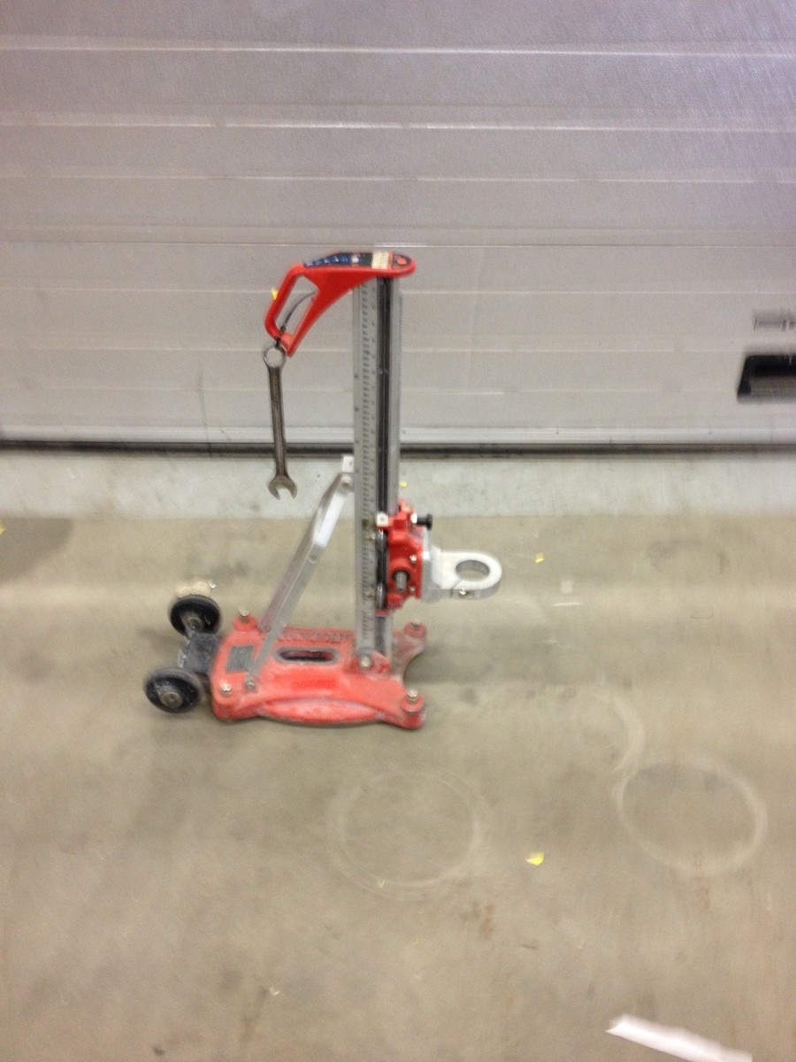 STATIV TILL BORRMASKIN