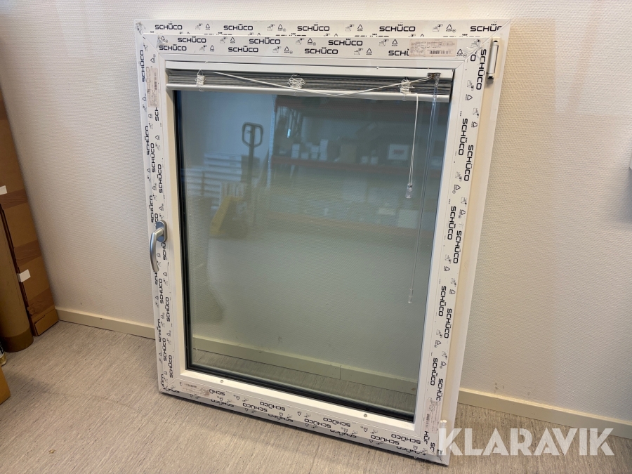 Fönster med persienn Enomic