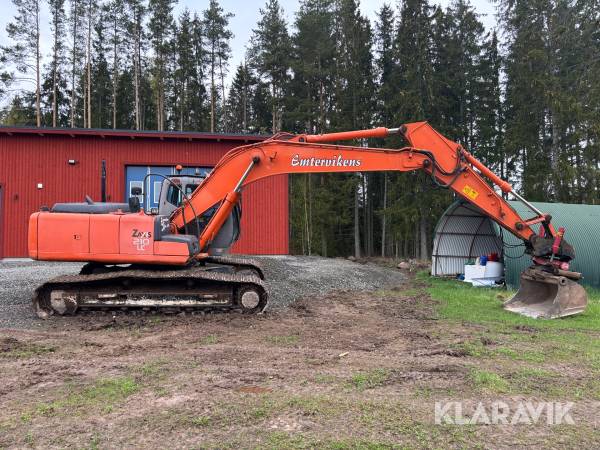 Grävmaskin Zaxis 210LC med skopor