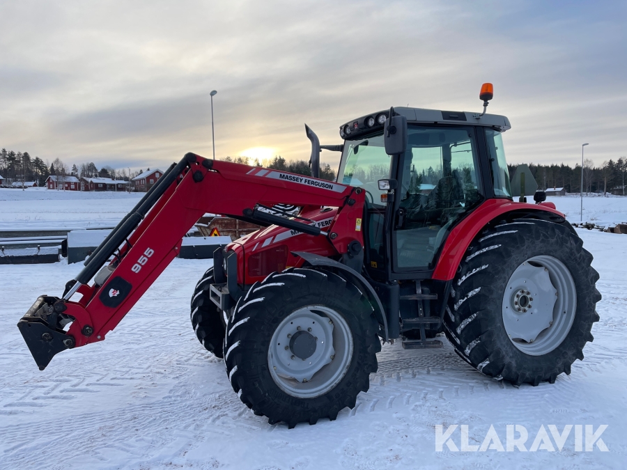 Traktor Massey Ferguson 6455 med lastare