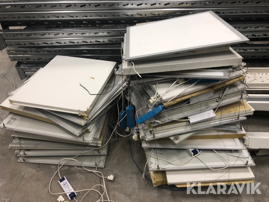 Lampor ca 20st  Proton lightning Exaktor 38W