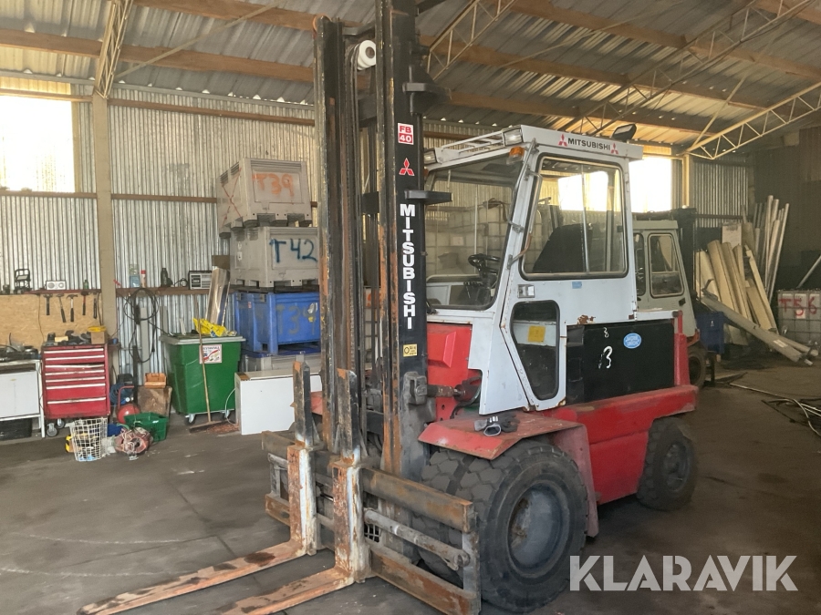 Truck Mitsubishi FB40-50B6