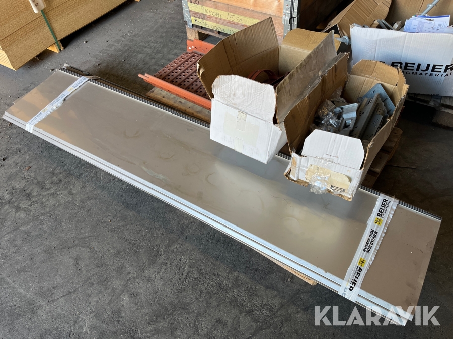 Rostfria grundplåtar mm