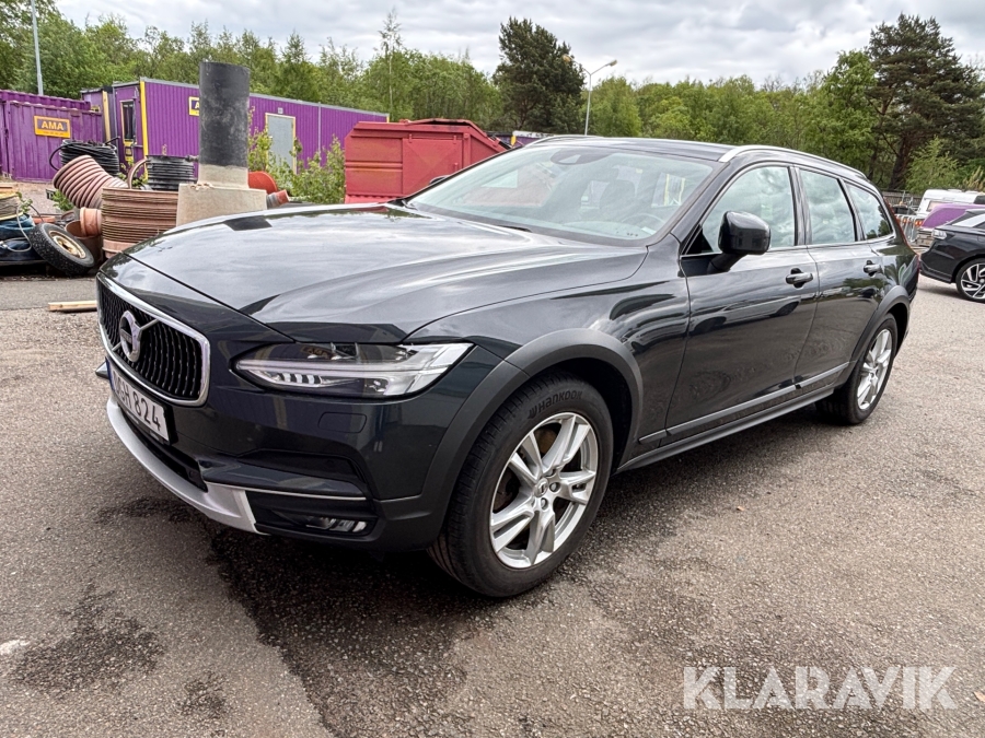 Volvo V90 Cross Country