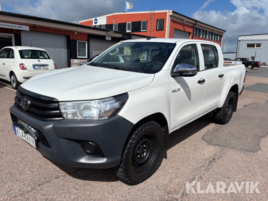 Pickup Toyota Hilux Dubbelhytt 2.4 AWD 150hk