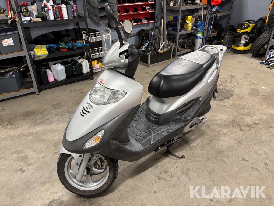 Vespa Kymco Movie XL 150