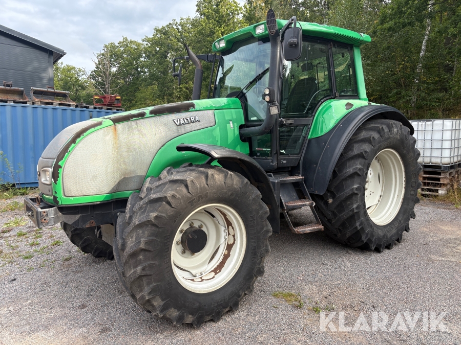 Traktor Valtra T130