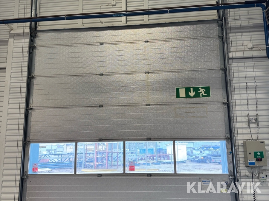 Verkstadsport Allhabo isolerad, elstyrd