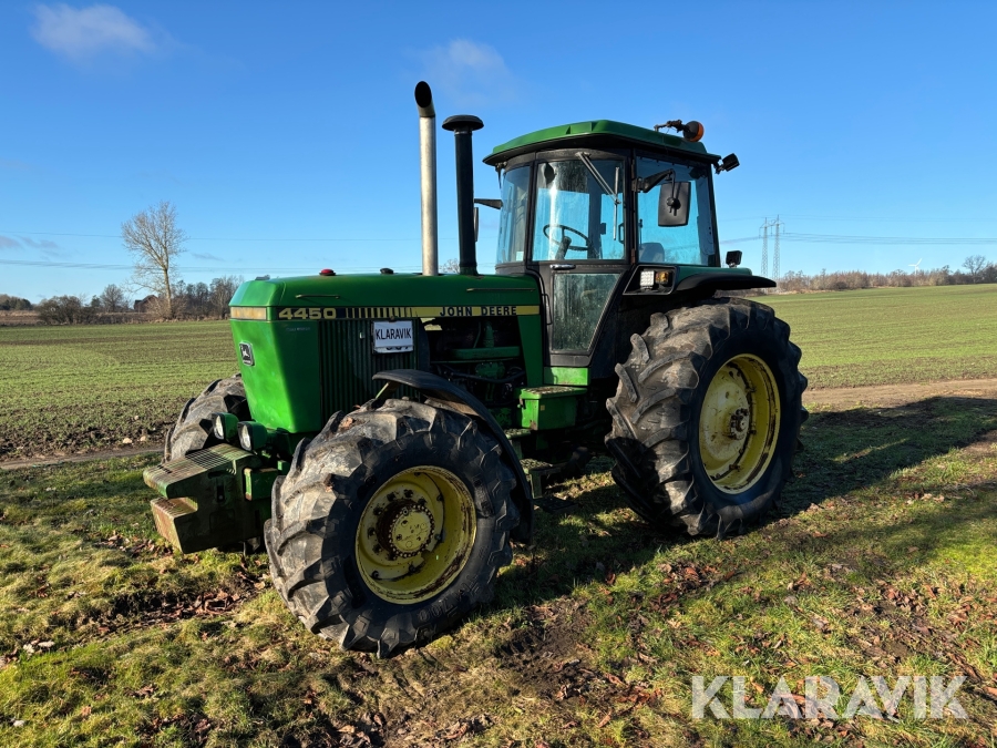 Traktor John Deere 4450 4WD