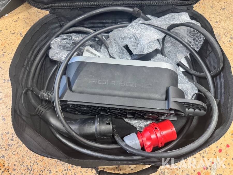 Billaddare Harting 16A/250V