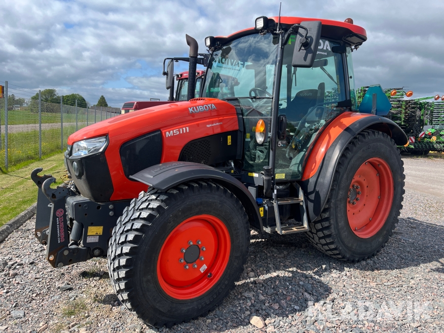 Traktor Kubota M5111
