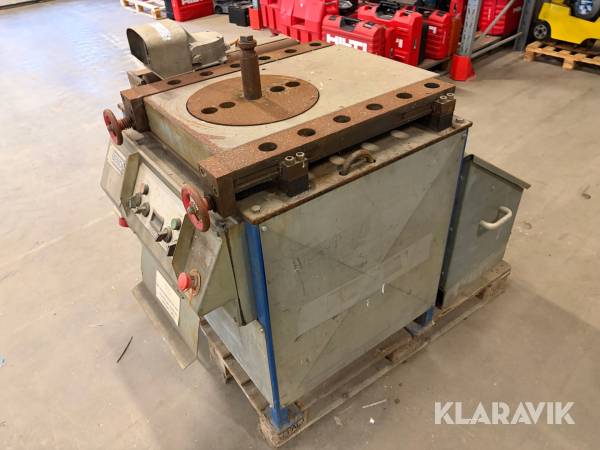 Bockmaskin Bendof B 32 PC