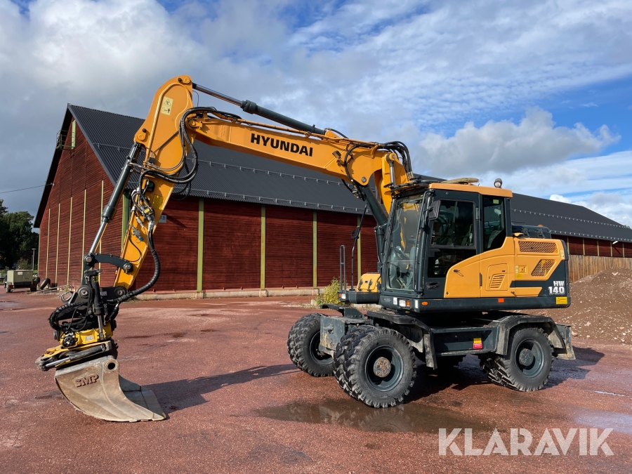 Grävmaskin Hyundai HW140 med tiltrotator