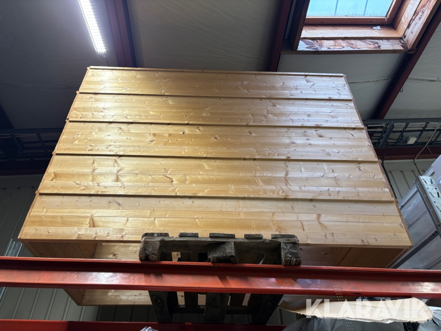 Träsarger med takljuskupoler Klarlux