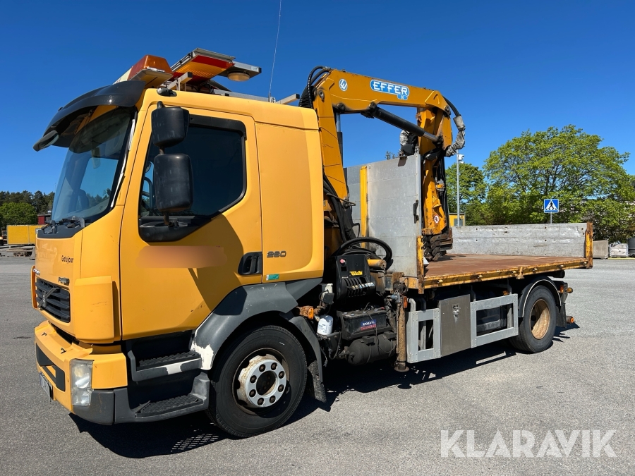 Kranbil Volvo FL 260