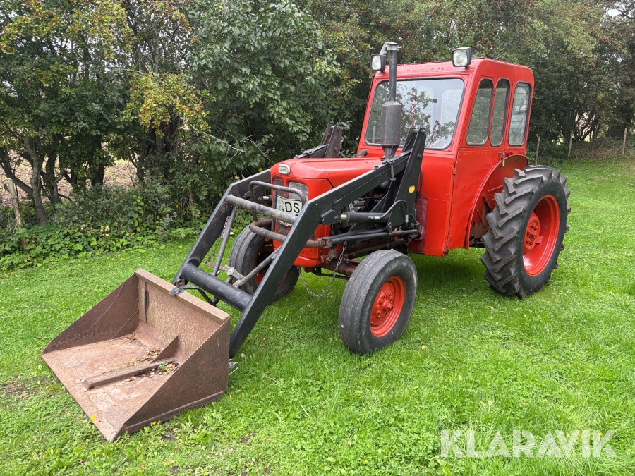 Traktor Volvo BM 320 Buster