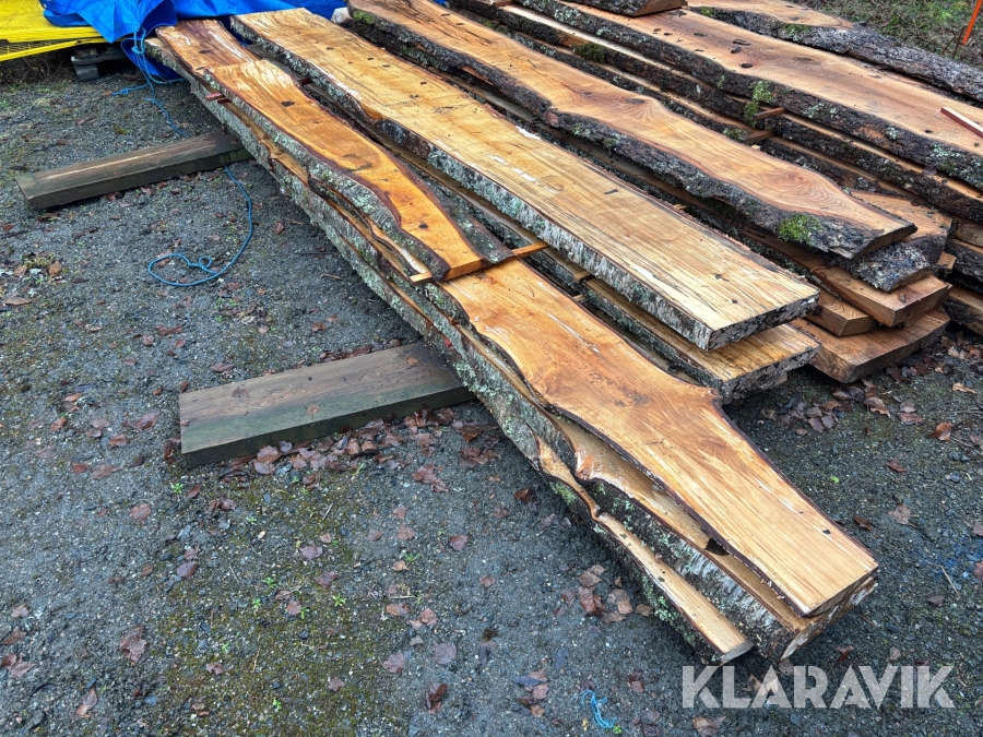 Sågat plank Björk