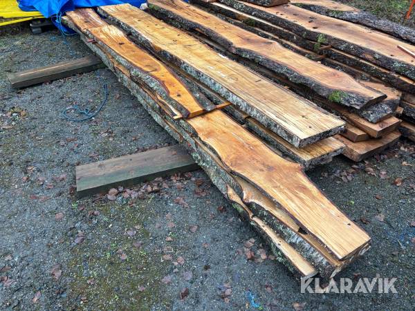 Sågat plank Björk