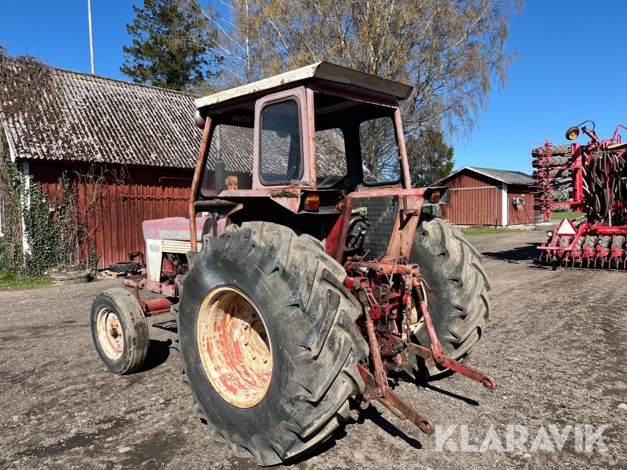 Veterantraktor International 724