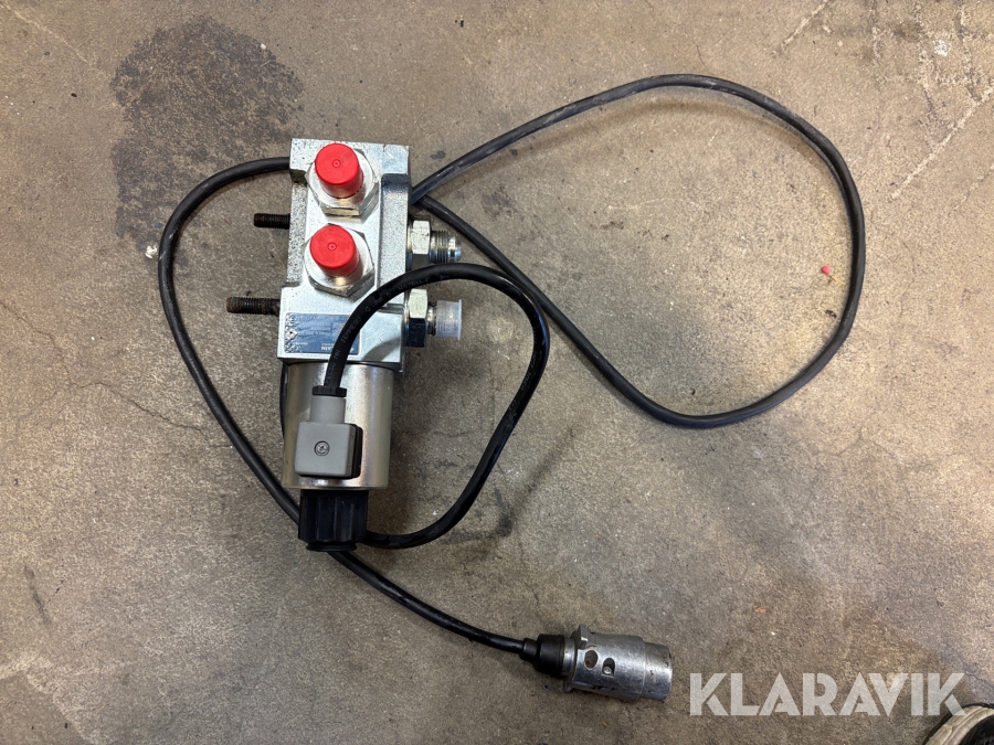 Väljarventiler 6/2 ventil för elektrisk 4 funktion Poclain 3/4