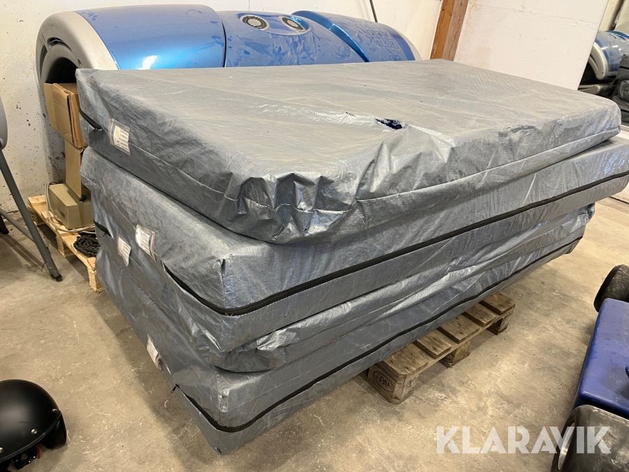 Lock till spabad 2010x2010mm & 2150x2150mm 120mm tjock svart. totalt 4st