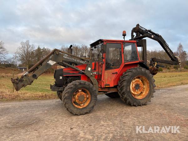 Traktor med skogskran Valmet 605