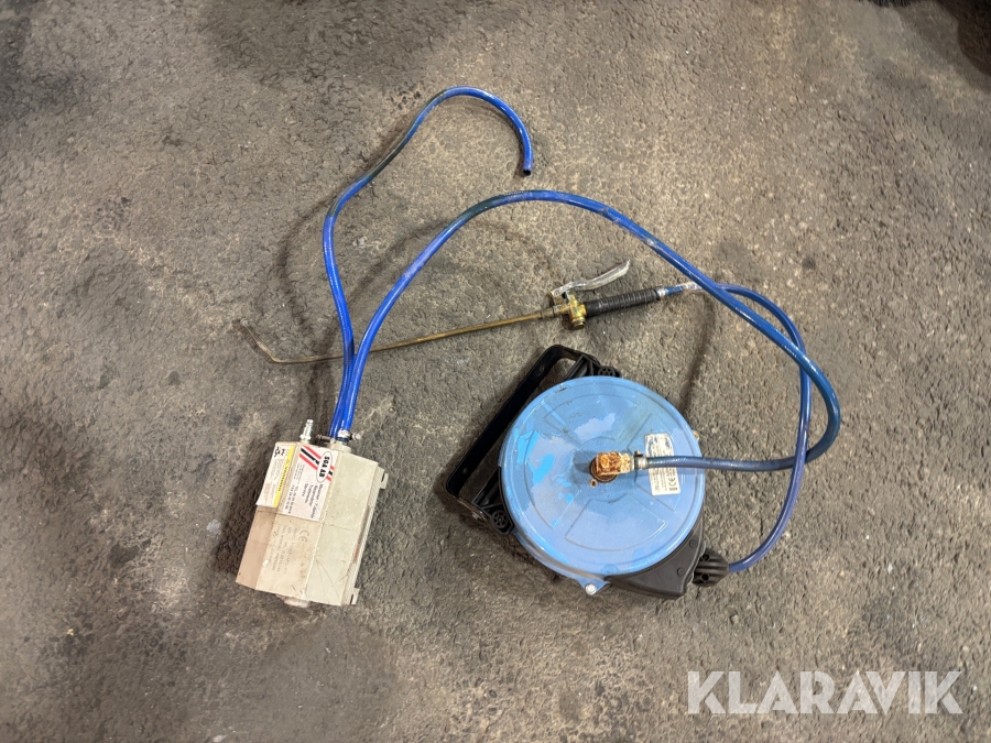 Avfettningsspruta med slangvinda