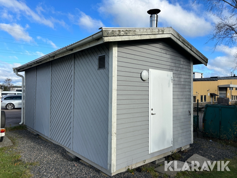 Värmeanläggning Hamont CATfire 100 USZ med panna, förvar och 10 kubik pellets